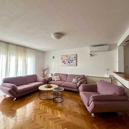 Apartmani Adria 트로기르 외부 사진
